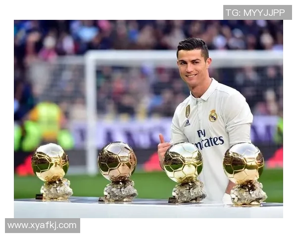 足球超级球星引领全球风潮揭秘足坛传奇人物的成长与辉煌历程